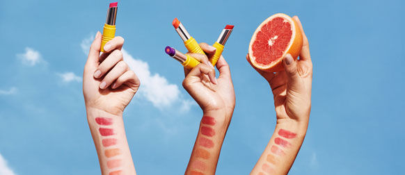 Glänzende Lippenstifte